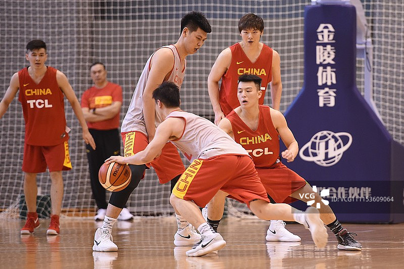 2018中澳男篮对抗赛前瞻:中国男篮红队训练备