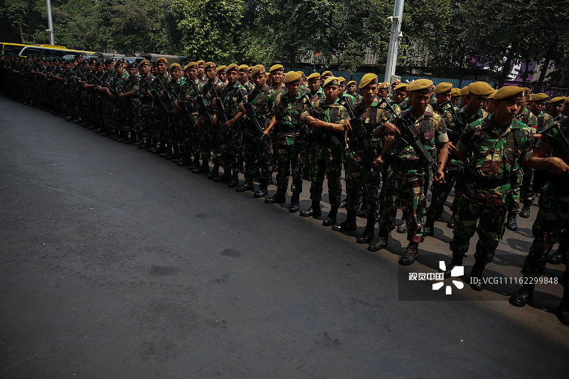 2018雅加达亚运会前瞻:印尼军方荷枪实弹为赛